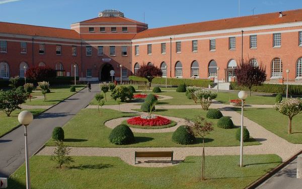 Hôpital Maison Blanche (CHU de Reims)